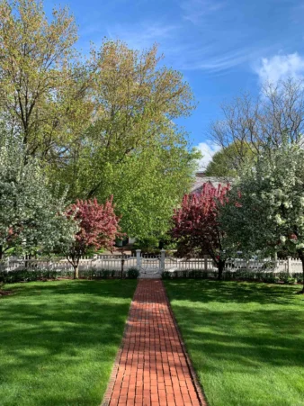 Fine Gardening Weston, MA