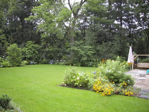 Weston, MA Landscape Maintenance Service